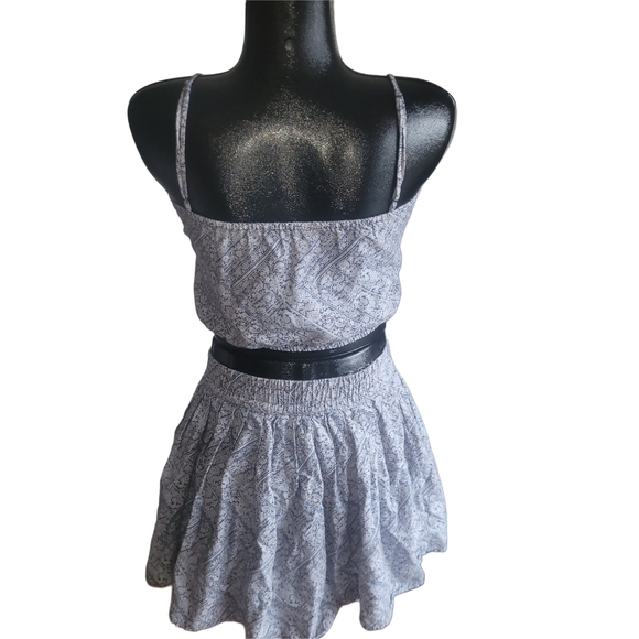 American Eagle Blue and White Patterned Skirt and Tank Top Set XS - Picture 5 of 6